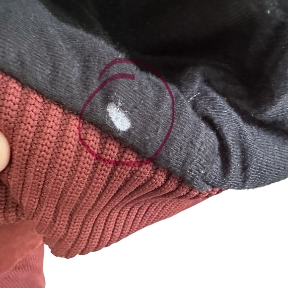 Carhartt Mens Hooded Quilted Jacket Size XL Red Clay J130 CLY Workwear - Picture 7 of 9